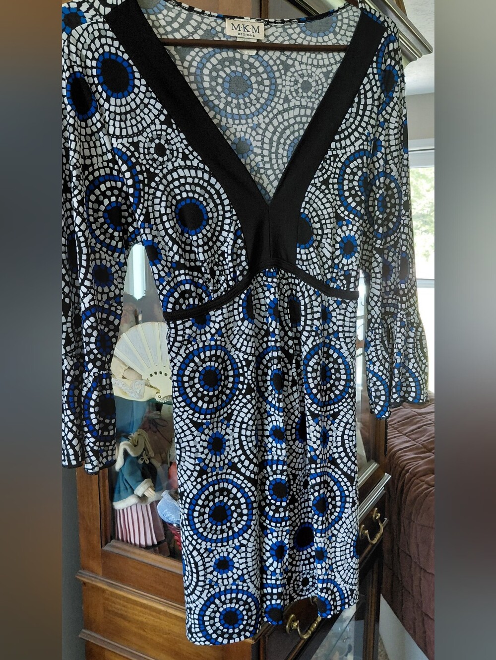 Michael Kors Black, Blue & White V-Neck Printed Top